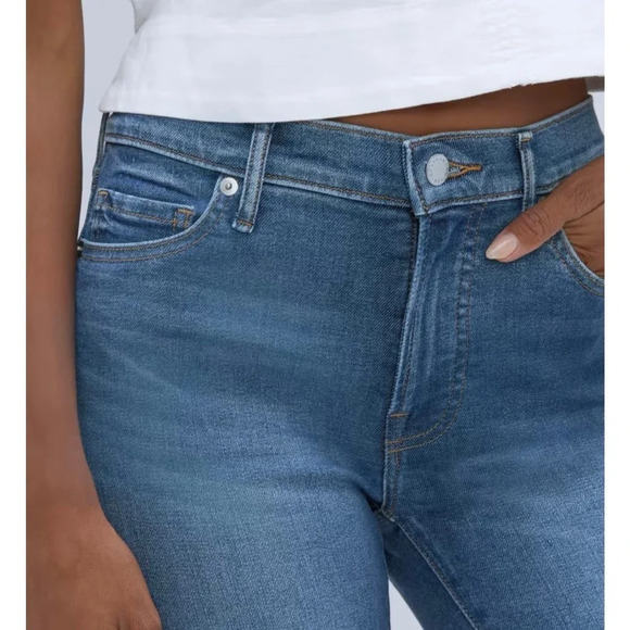 Everlane The Mid-Rise Skinny Stretch Jean - Picture 3 of 13